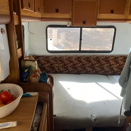 Big With A Large Bed Campingplatz