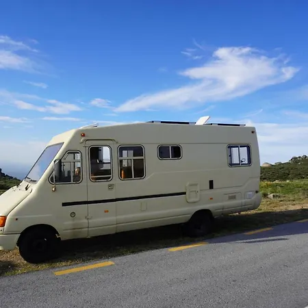 Big With A Large Bed São João da Madeira