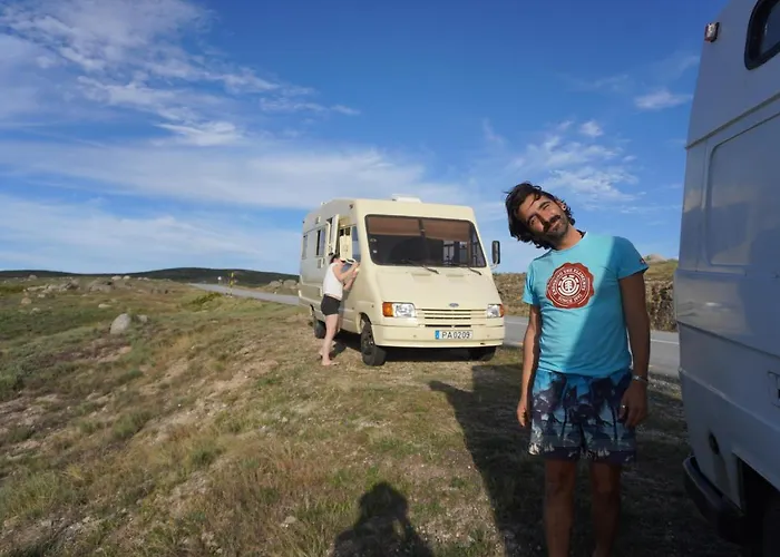 Big With A Large Bed * São João da Madeira